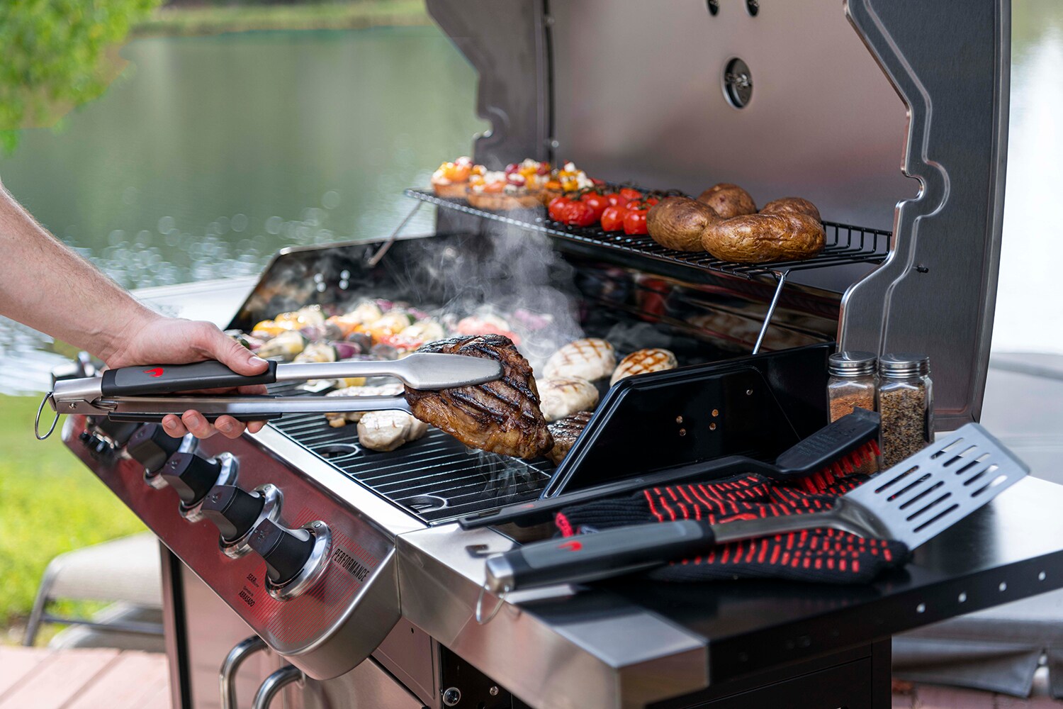 Char Broil Performance Amplifire de 4 quemadores